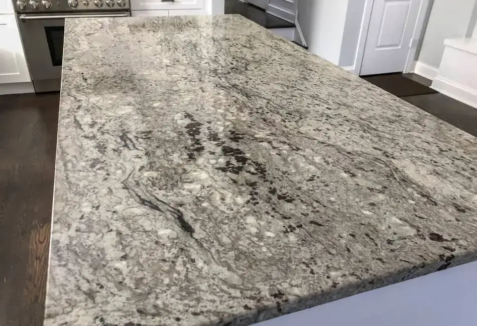 Quartz Countertop Is Chipping, Bad Things About Quartz Countertops
